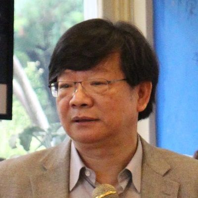 勇敢追求真愛，翻轉自己的人生——關於周安儀和她的文學